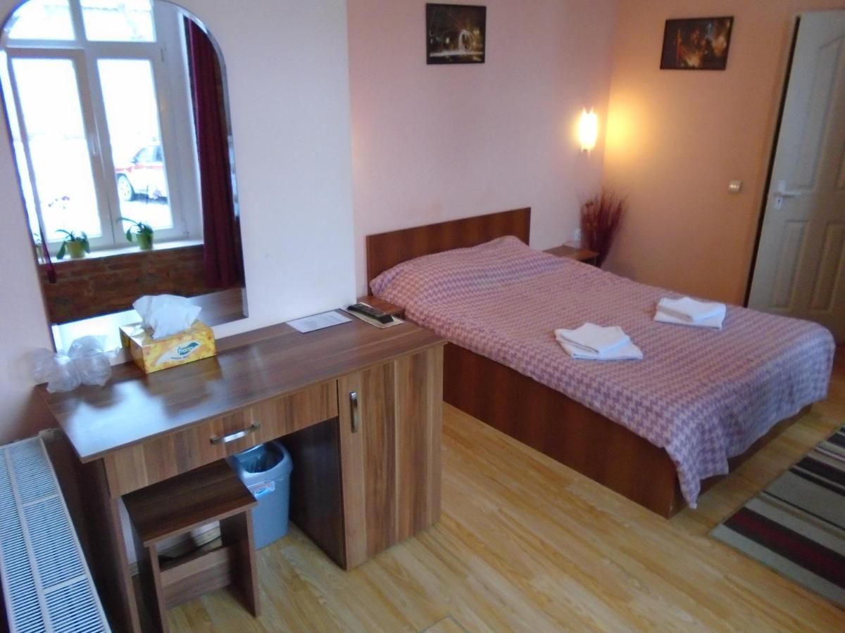 Гостевой дом Pension Old City Брашов-41